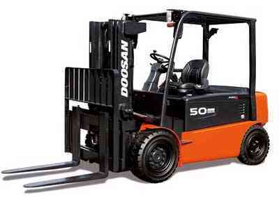 斗山电动平衡重叉车